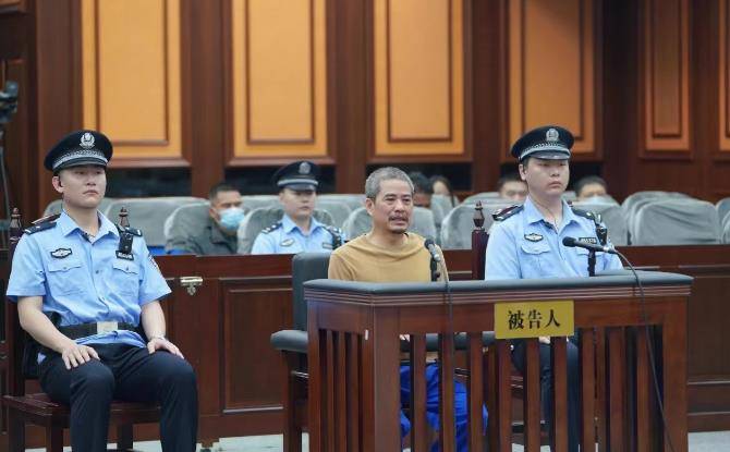锦鲤视频app苹果版
:被控受贿1.5亿余元 南宁轨道地产集团公司原董事长陆劲忠受审-第1张图片-亚星国际官网