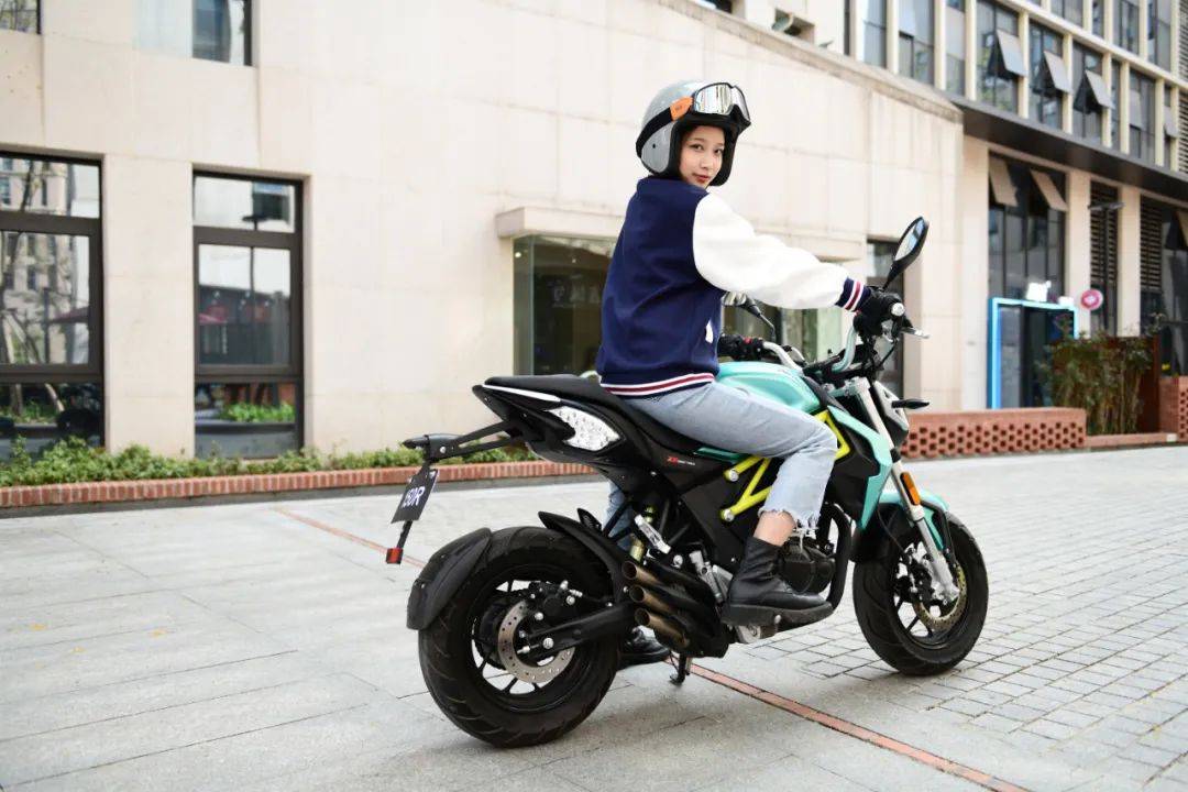 调教优那苹果版:宗申发布13680元沙漠之狐尊享版、9180元23款MINI街车150R-第10张图片-亚星国际官网