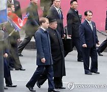 关于金正恩版小苹果的信息-第2张图片-亚星国际官网